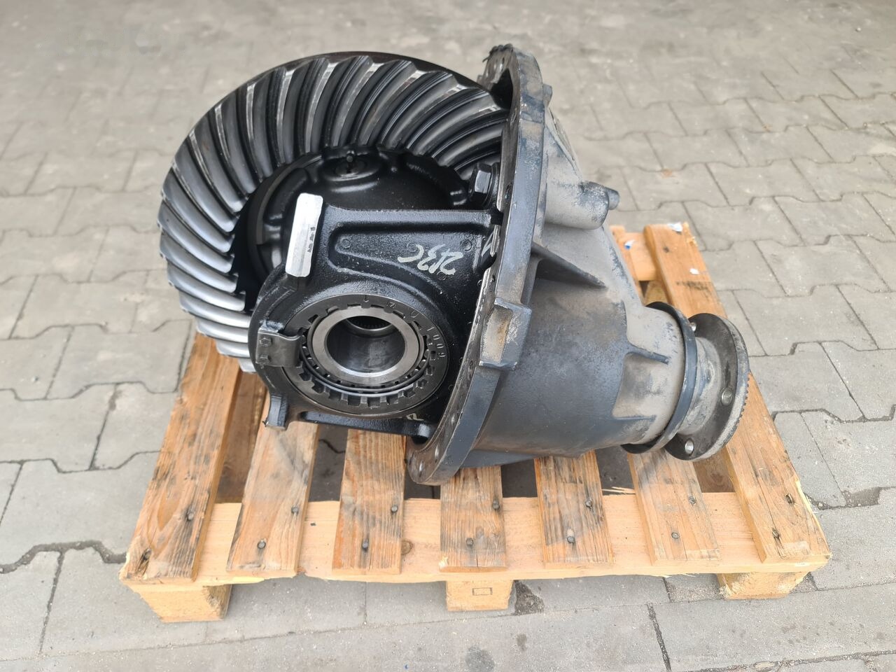 DIFFERENTIAL DIFF MS17X RSS1344C 1/529 5.29 37/7 RENAULT VOLVO - Diferencijalna brzina za Kamion: slika 1 DIFFERENTIAL DIFF MS17X RSS1344C 1/529 5.29 37/7 RENAULT VOLVO - Diferencijalna brzina za Kamion: slika 1