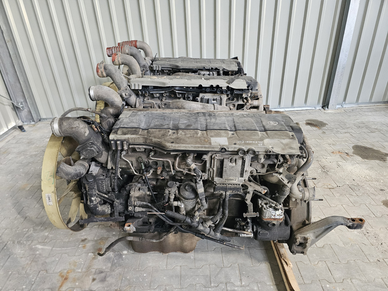 Motor MAN D2676 LF12 LF13 LF06 / SINOTRUK MC13.54-40 / ENGINE 12,4 LITRE: slika 6 Motor MAN D2676 LF12 LF13 LF06 / SINOTRUK MC13.54-40 / ENGINE 12,4 LITRE: slika 6