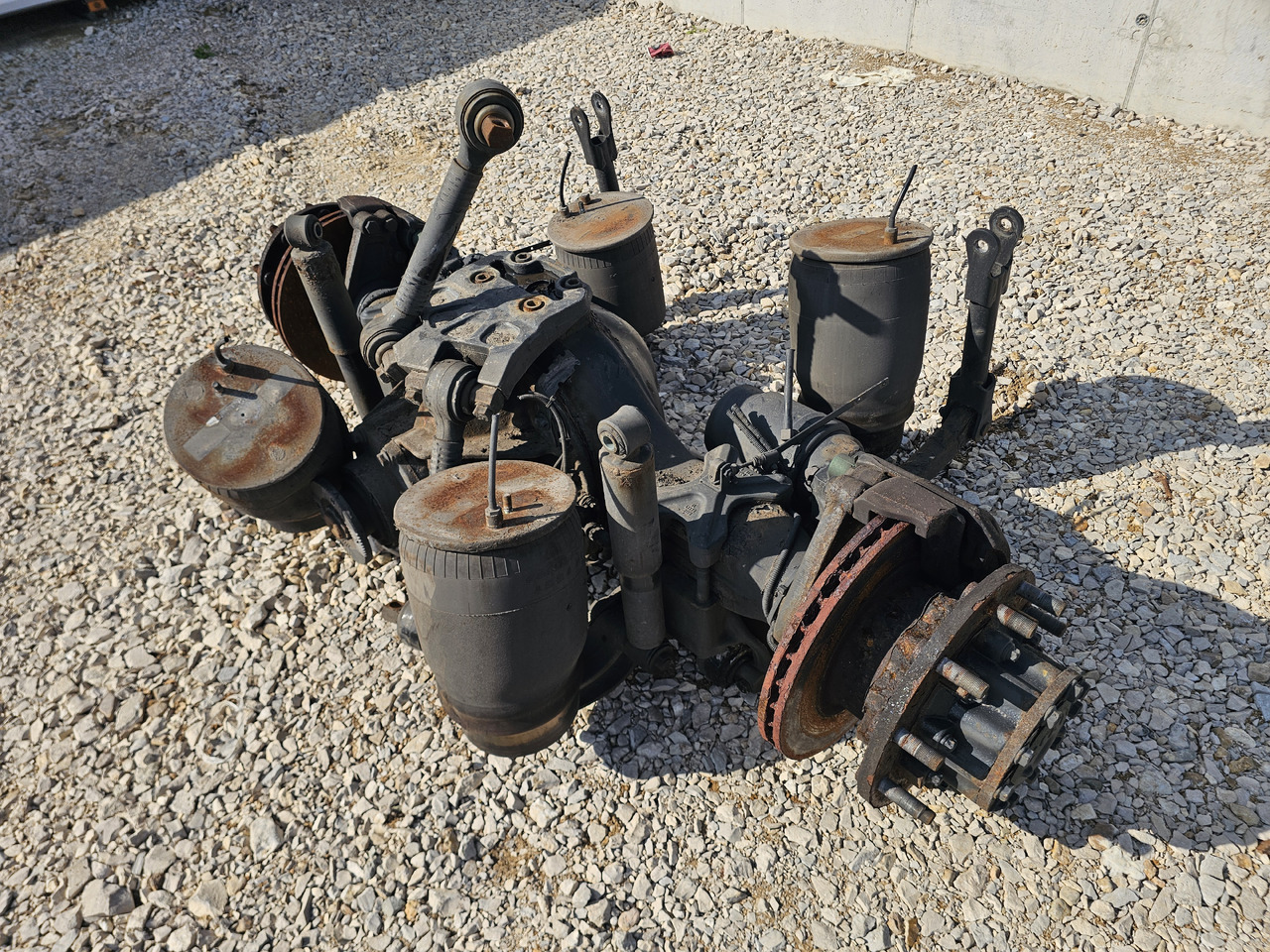 MAN TGX TGS EURO 6 / COMPLETE AXLE / HY-1350 / 38:15 - Zadnja osovina: slika 3 MAN TGX TGS EURO 6 / COMPLETE AXLE / HY-1350 / 38:15 - Zadnja osovina: slika 3