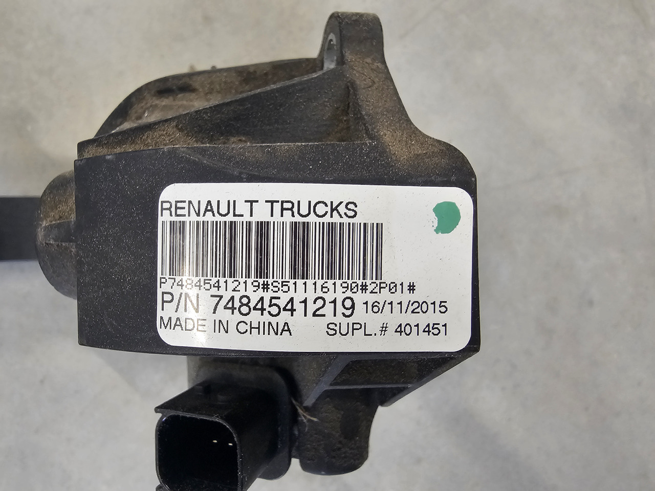 RENAULT RANGE T / ACCELERATE PEDAL / 7484541219 - Pedala: slika 4 RENAULT RANGE T / ACCELERATE PEDAL / 7484541219 - Pedala: slika 4