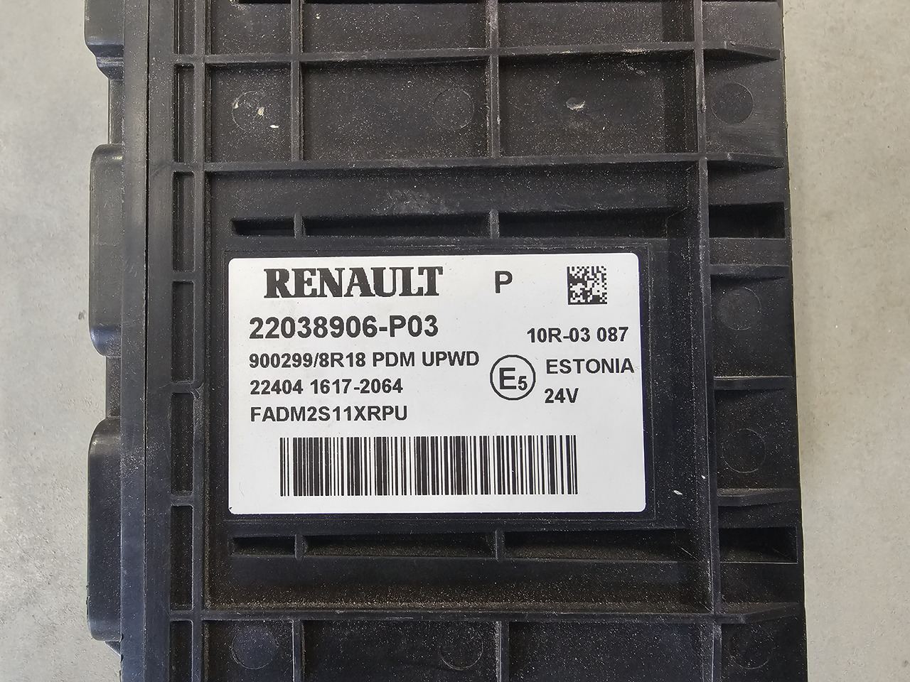 RENAULT RANGE T / PDM DOOR CONTROL UNIT - Upravljačka jedinica: slika 4 RENAULT RANGE T / PDM DOOR CONTROL UNIT - Upravljačka jedinica: slika 4