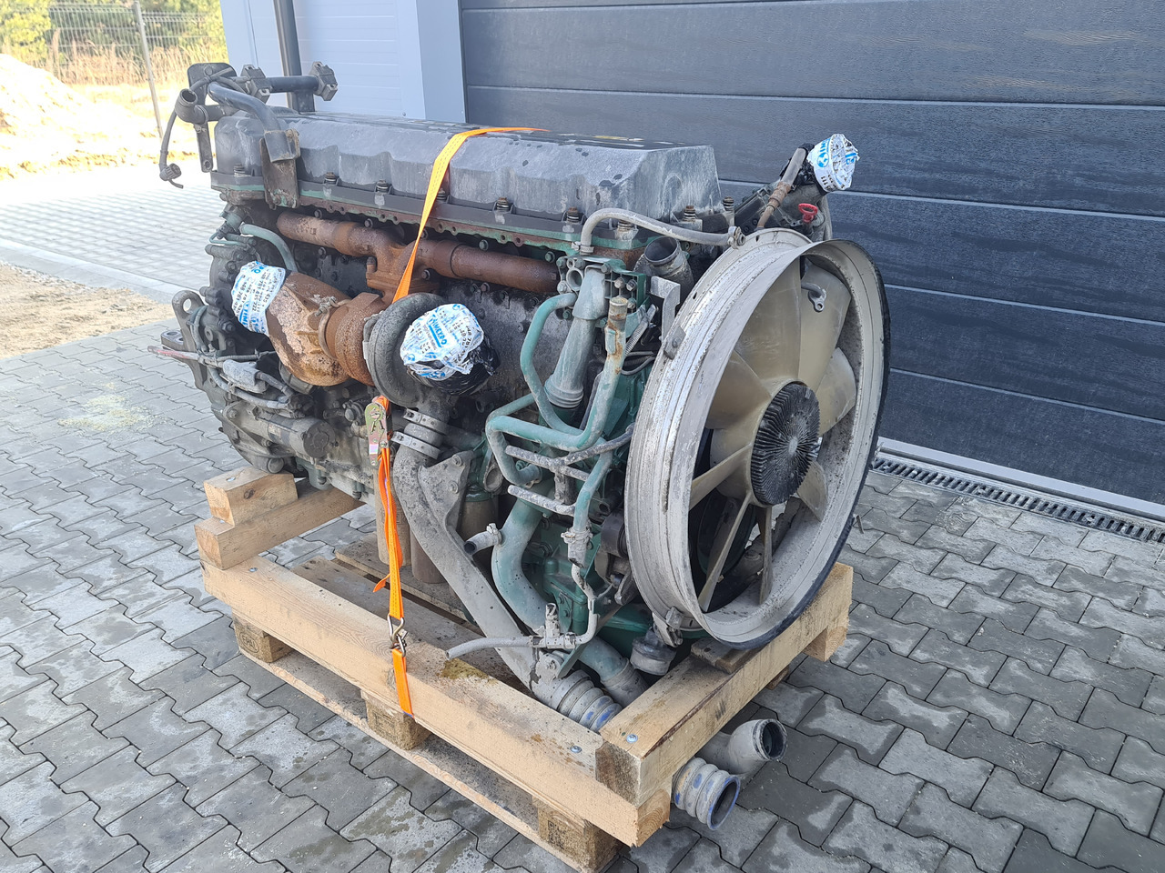 Motor VOLVO FH FM ENGINE D13A 360 EC06 / COMPLETE: slika 8