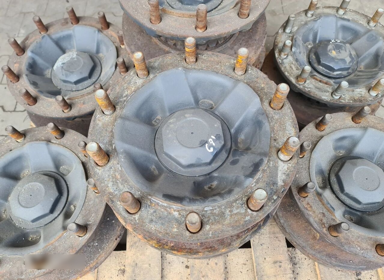 Volvo Piasta przód przednia łożysko duże 68mm 6.8cm VOLVO FH FM FH4 RE Volvo FH FM FH4 RE truck - Glavčina za Kamion: slika 3 Volvo Piasta przód przednia łożysko duże 68mm 6.8cm VOLVO FH FM FH4 RE Volvo FH FM FH4 RE truck - Glavčina za Kamion: slika 3