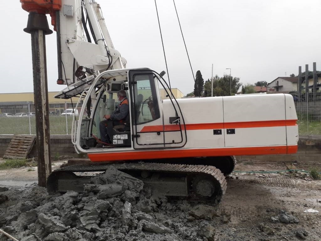 Soilmec R210 - Malj za nabijanje: slika 4 Soilmec R210 - Malj za nabijanje: slika 4