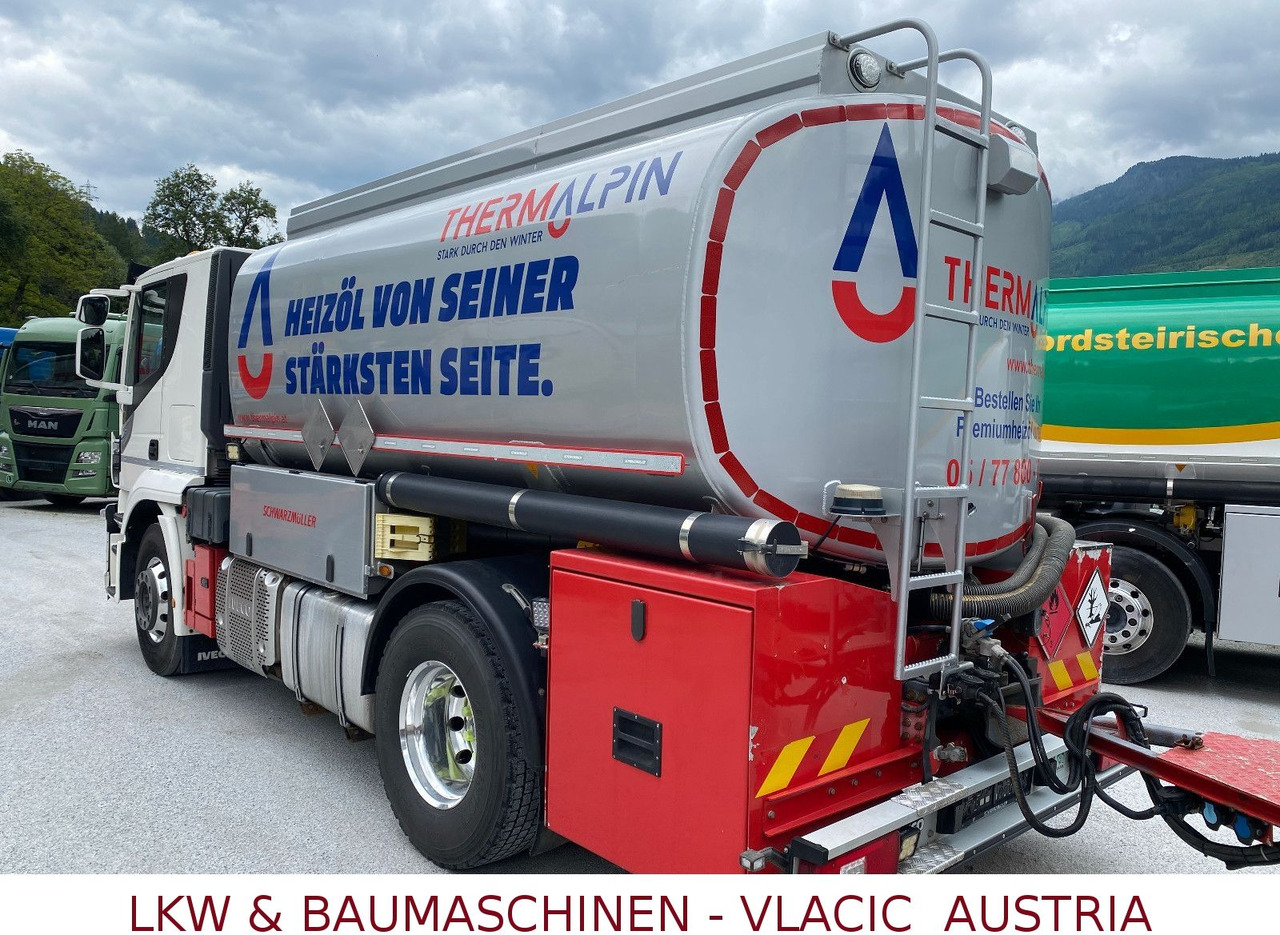 Iveco Stralis 480 Benz/Diesel Schwarzmüller-Kompletzug - Kamion cisterna: slika 4 Iveco Stralis 480 Benz/Diesel Schwarzmüller-Kompletzug - Kamion cisterna: slika 4