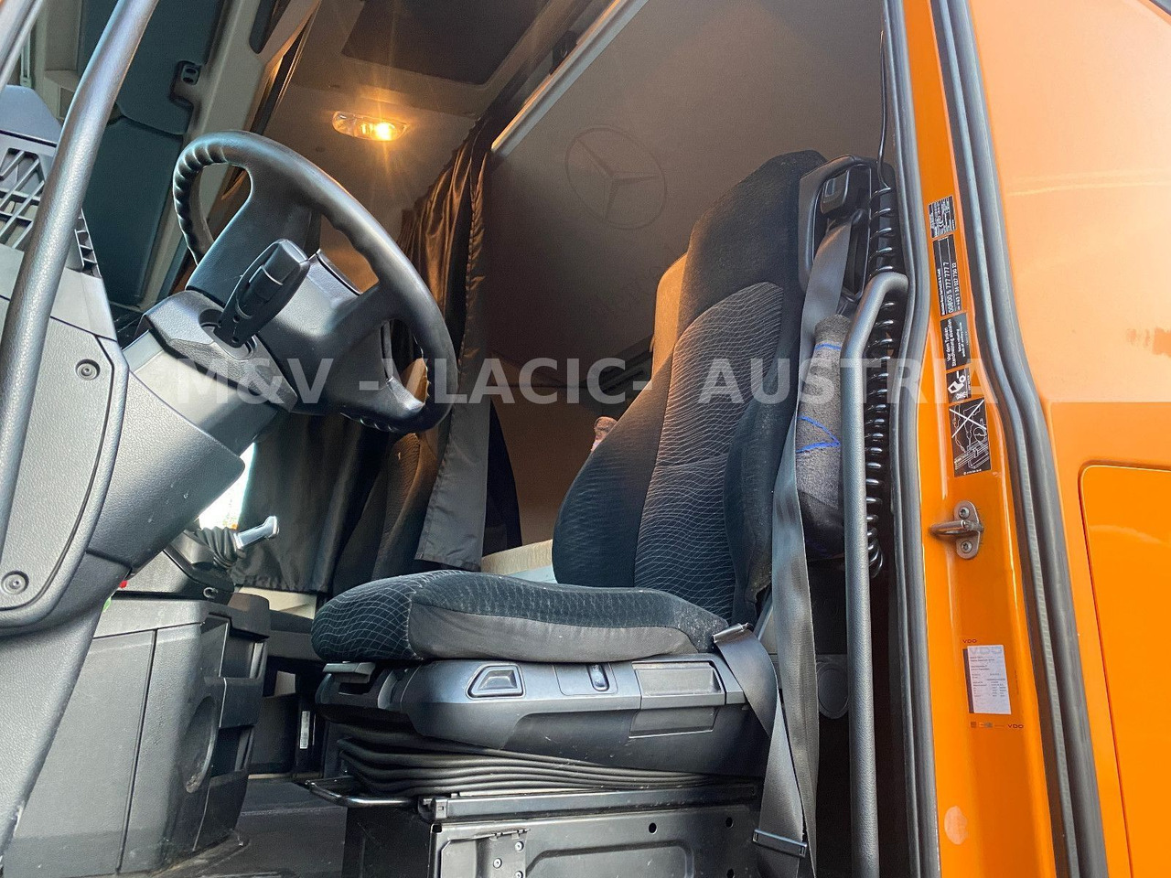 Mercedes-Benz 2542 - Kamion za prevoz kontejnera/ Kamion sa promenjivim sandukom: slika 3 Mercedes-Benz 2542 - Kamion za prevoz kontejnera/ Kamion sa promenjivim sandukom: slika 3