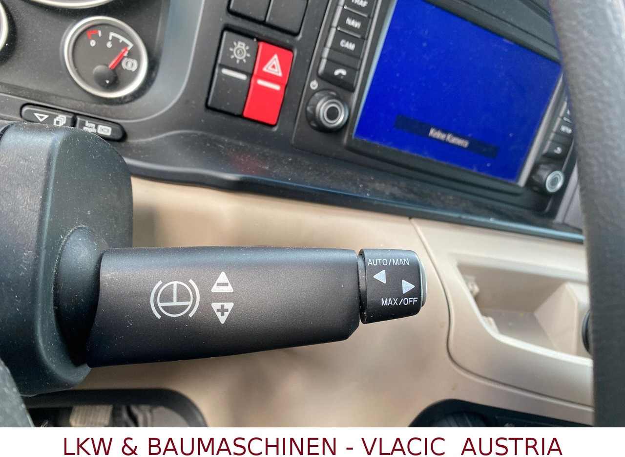 MAN TGX 18.420 (eigengewicht 6939Kg) MAN TGX 18.420 (eigengewicht 6939Kg) - Tegljač: slika 4 MAN TGX 18.420 (eigengewicht 6939Kg) MAN TGX 18.420 (eigengewicht 6939Kg) - Tegljač: slika 4