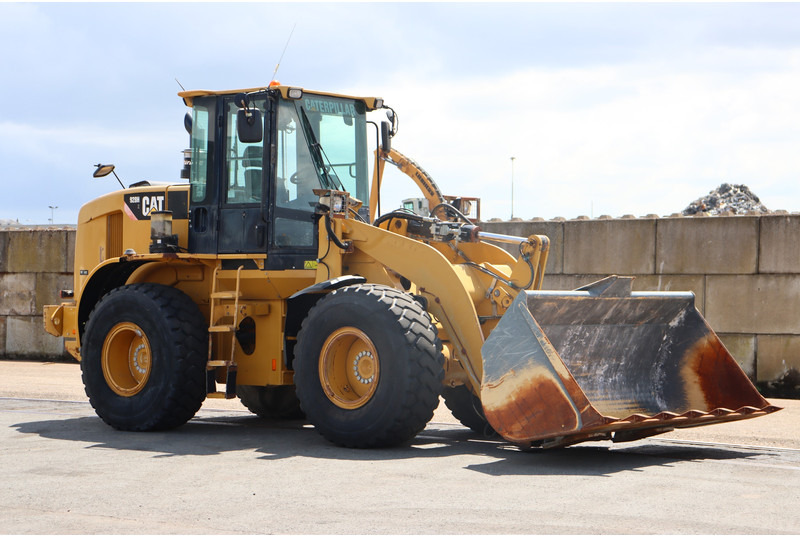 Caterpillar 928H - Utovarivač: slika 1 Caterpillar 928H - Utovarivač: slika 1