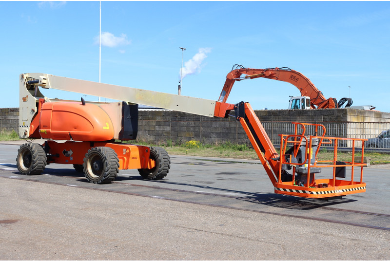 JLG 800AJ - Zglobna platforma: slika 1 JLG 800AJ - Zglobna platforma: slika 1