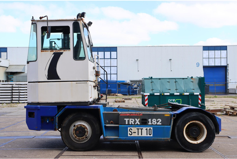 Kalmar TRX182A - Terminalni traktor: slika 4 Kalmar TRX182A - Terminalni traktor: slika 4