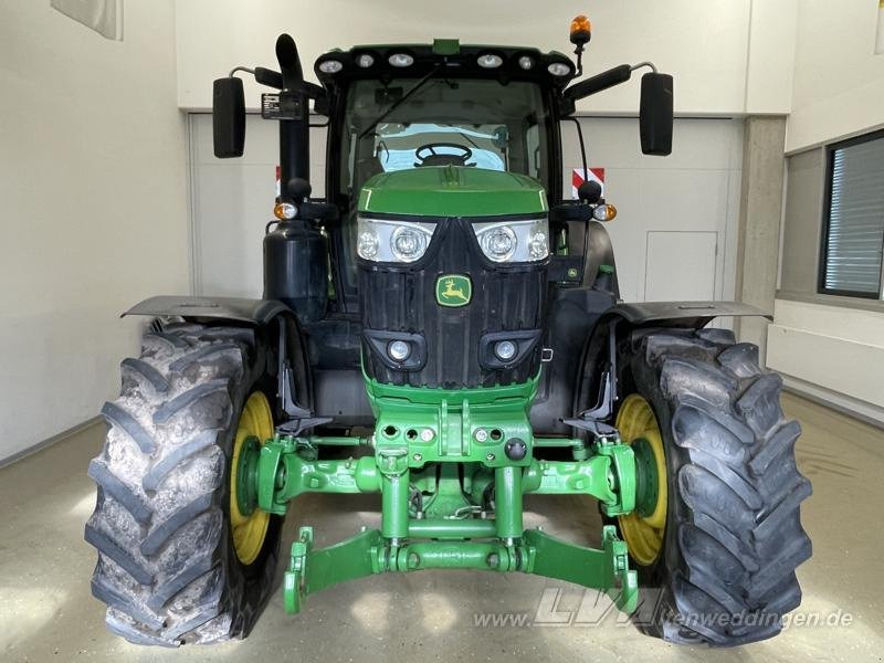 John Deere 6215R - Traktor: slika 4 John Deere 6215R - Traktor: slika 4