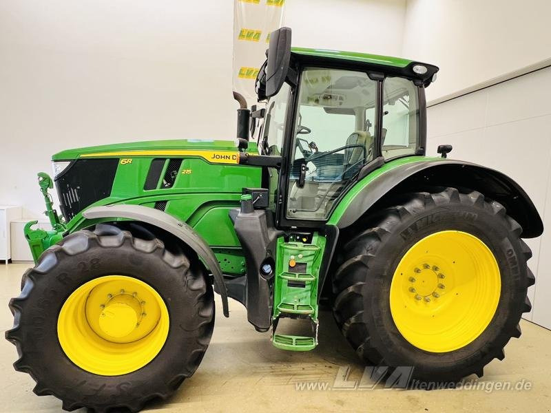 John Deere 6R 215 - Traktor: slika 4 John Deere 6R 215 - Traktor: slika 4