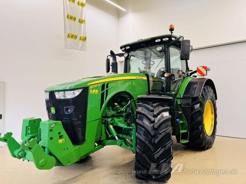 John Deere 8295R - Traktor: slika 1 John Deere 8295R - Traktor: slika 1