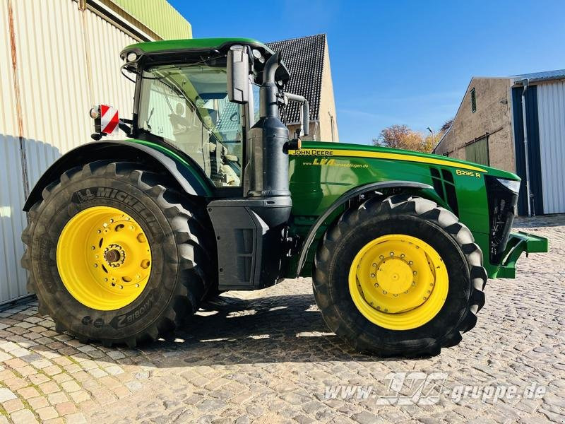 John Deere 8295R e23 PowerShift - Traktor: slika 4 John Deere 8295R e23 PowerShift - Traktor: slika 4