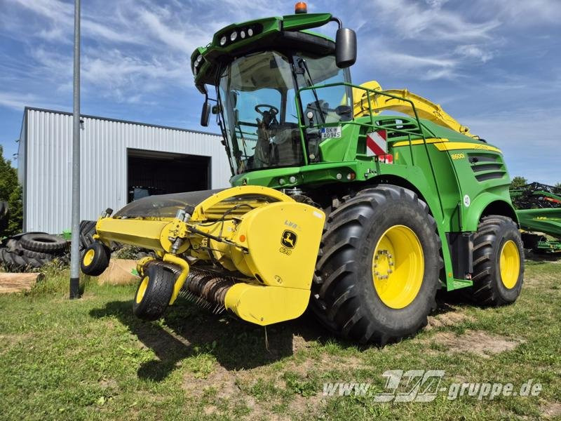 John Deere 8600i - Kombajn za stočnu hranu: slika 1 John Deere 8600i - Kombajn za stočnu hranu: slika 1
