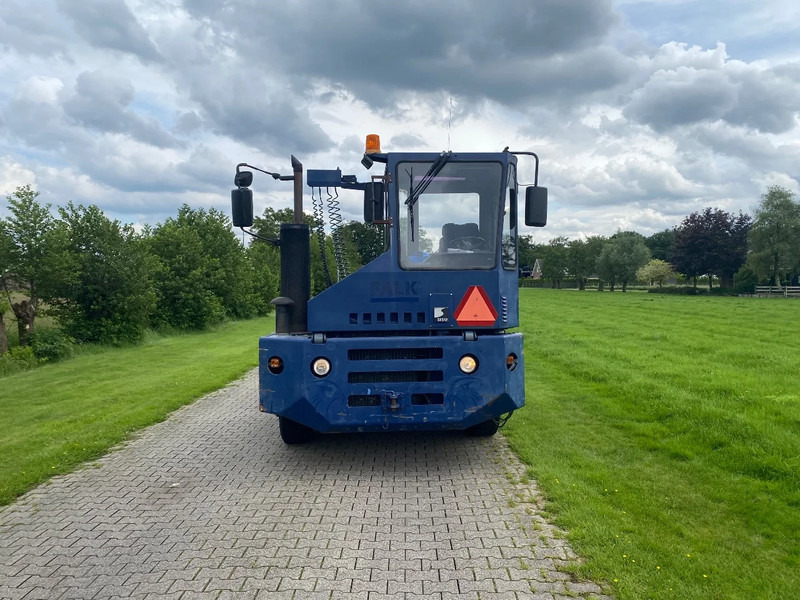 Terminalni traktor Sisu E TRX 182 | HYDROLIC | CENTRAL LUBRIGATION | NO RUST !!!: slika 7