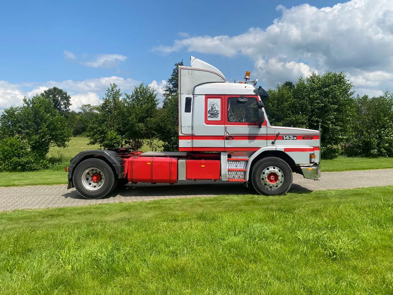 Scania T143-500 V8 | 4x2 | 4350 mm WHEELBASE | TOP CONDITION !!! - Tegljač: slika 5 Scania T143-500 V8 | 4x2 | 4350 mm WHEELBASE | TOP CONDITION !!! - Tegljač: slika 5