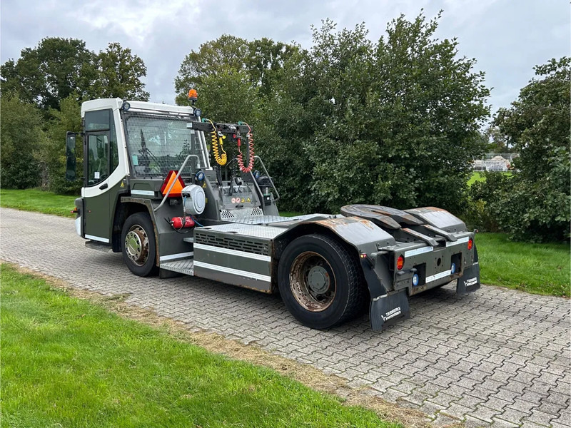 Terberg DT 183 | DISTRIBUTION TERMINAL | 8949 HOURS !!!! | LOW STEPS - Terminalni traktor: slika 5 Terberg DT 183 | DISTRIBUTION TERMINAL | 8949 HOURS !!!! | LOW STEPS - Terminalni traktor: slika 5