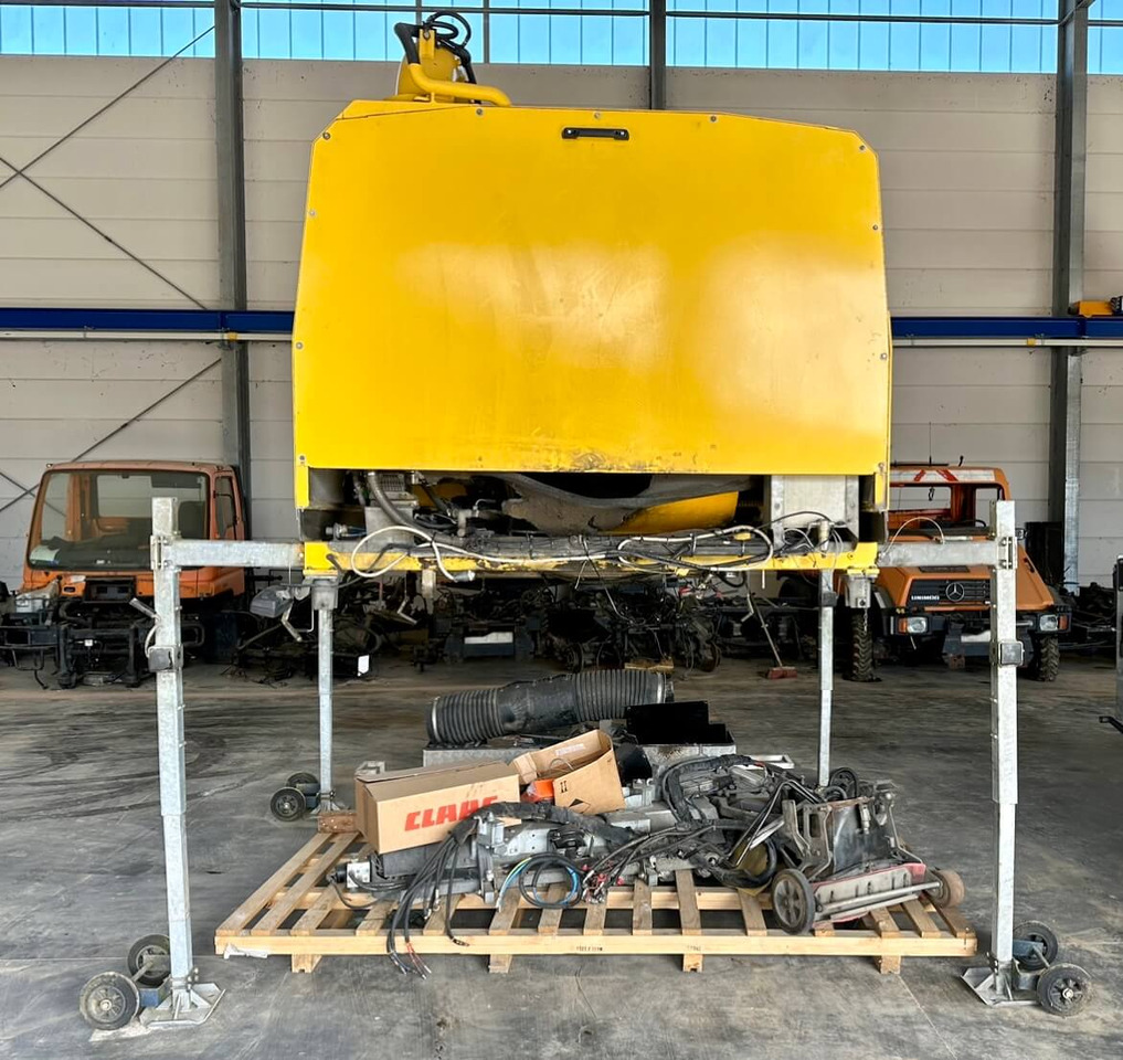 Unimog Aufbaukehrmaschine Trilety SK-370 - Autočistilica: slika 2 Unimog Aufbaukehrmaschine Trilety SK-370 - Autočistilica: slika 2