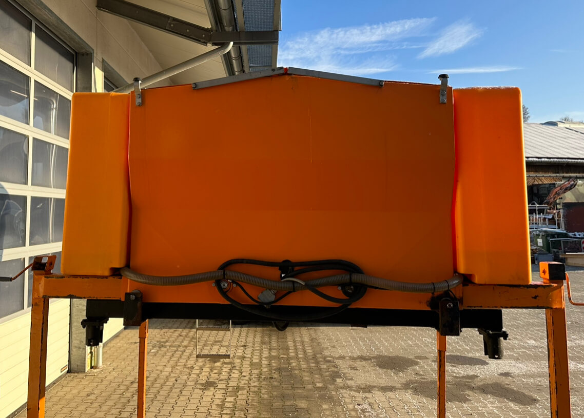 Unimog Salzstreuer Gmeiner 4000TCFS - Rasipač peska/ Soli: slika 5 Unimog Salzstreuer Gmeiner 4000TCFS - Rasipač peska/ Soli: slika 5