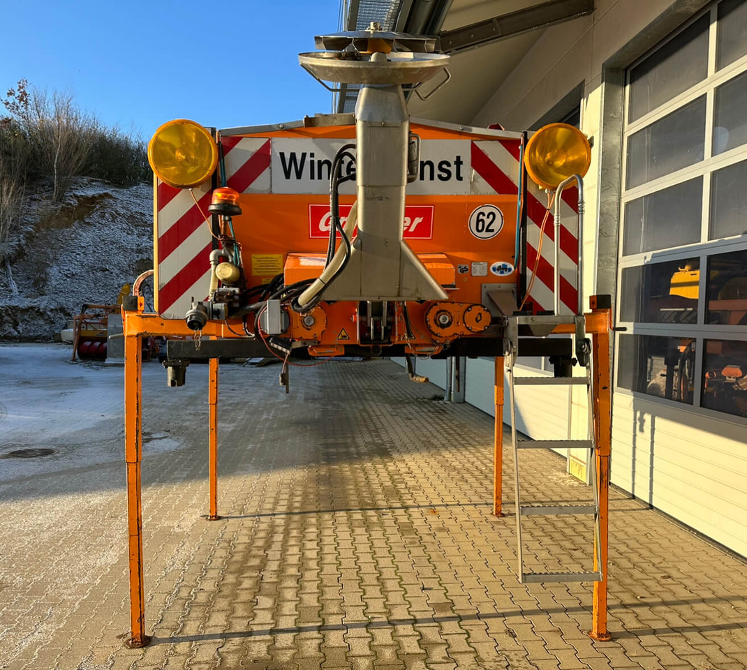 Unimog Salzstreuer Gmeiner 4000TCFS - Rasipač peska/ Soli: slika 2 Unimog Salzstreuer Gmeiner 4000TCFS - Rasipač peska/ Soli: slika 2