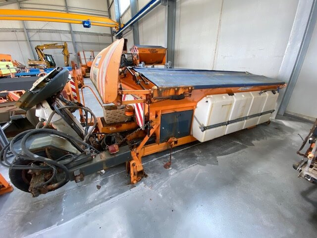Unimog Salzstreuer Schmidt SAB40-36FR1750 - Rasipač peska/ Soli: slika 1 Unimog Salzstreuer Schmidt SAB40-36FR1750 - Rasipač peska/ Soli: slika 1