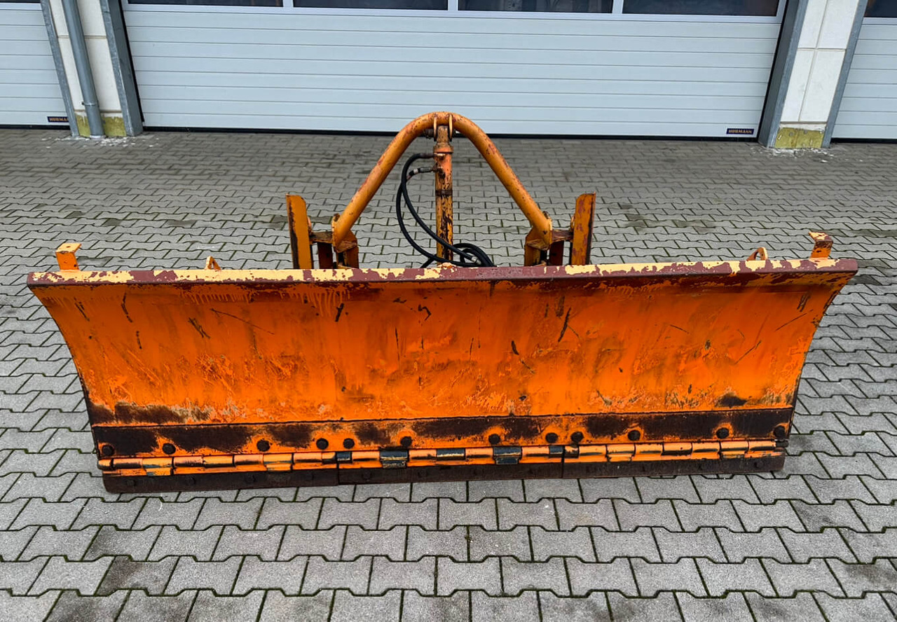 Unimog Schneepflug - Schneeschild Schmidt CP1 - Raonik za sneg: slika 2 Unimog Schneepflug - Schneeschild Schmidt CP1 - Raonik za sneg: slika 2