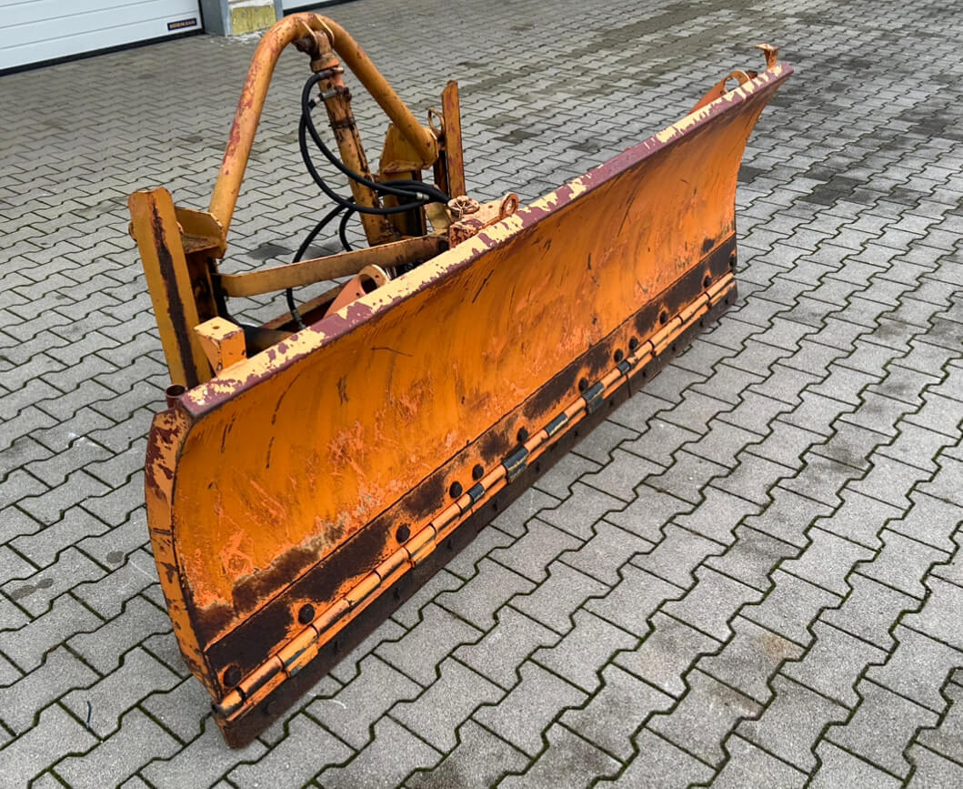 Unimog Schneepflug - Schneeschild Schmidt CP1 - Raonik za sneg: slika 3 Unimog Schneepflug - Schneeschild Schmidt CP1 - Raonik za sneg: slika 3