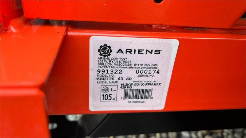 Ariens Zenith 60 SD Top professionel maskine med stor 2 c - Komunalni traktor: slika 2 Ariens Zenith 60 SD Top professionel maskine med stor 2 c - Komunalni traktor: slika 2