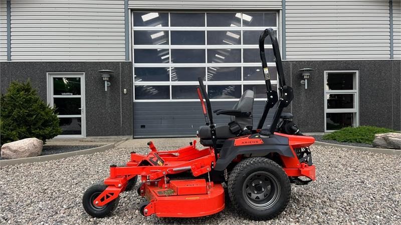 Ariens Zenith 60 SD Top professionel maskine med stor 2 c - Komunalni traktor: slika 1 Ariens Zenith 60 SD Top professionel maskine med stor 2 c - Komunalni traktor: slika 1