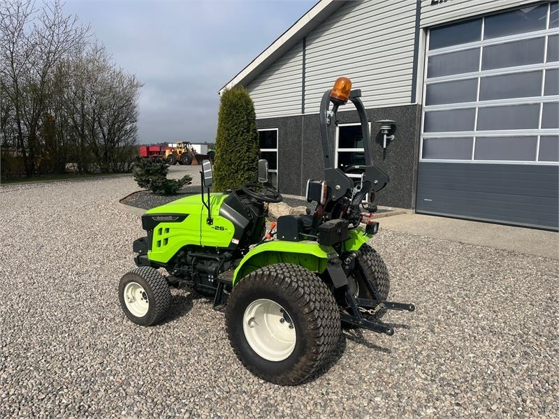 Avenger 26 Med frontvægt og MOMSFRI - Komunalni traktor: slika 3 Avenger 26 Med frontvægt og MOMSFRI - Komunalni traktor: slika 3