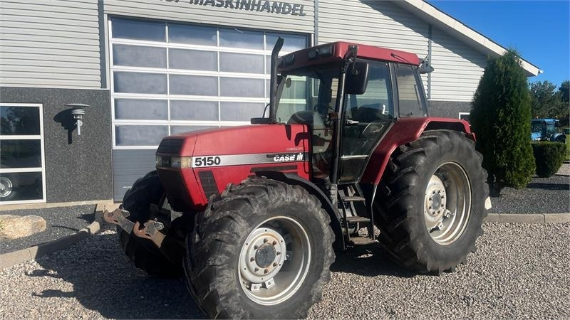 Case IH Maxxum 5150 Plus Med frontlift - Traktor: slika 2 Case IH Maxxum 5150 Plus Med frontlift - Traktor: slika 2