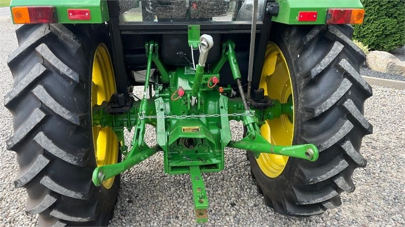 John Deere 2040 Med nye dæk hele vejen rundt - Traktor: slika 4 John Deere 2040 Med nye dæk hele vejen rundt - Traktor: slika 4