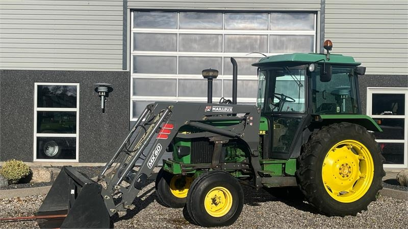 John Deere 2850 Med frontlæsser  - Traktor: slika 1 John Deere 2850 Med frontlæsser  - Traktor: slika 1