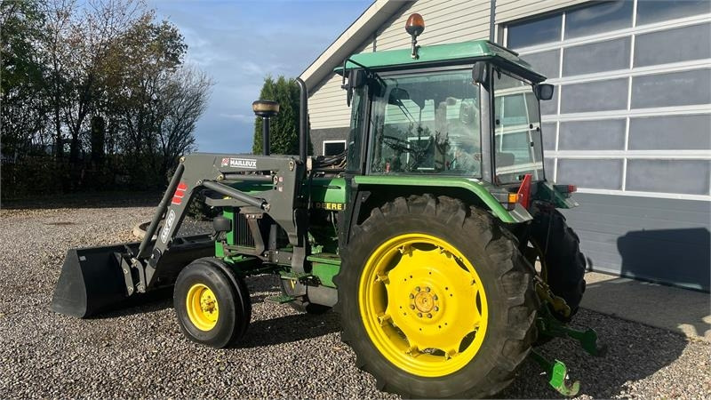 John Deere 2850 Med frontlæsser  - Traktor: slika 3 John Deere 2850 Med frontlæsser  - Traktor: slika 3