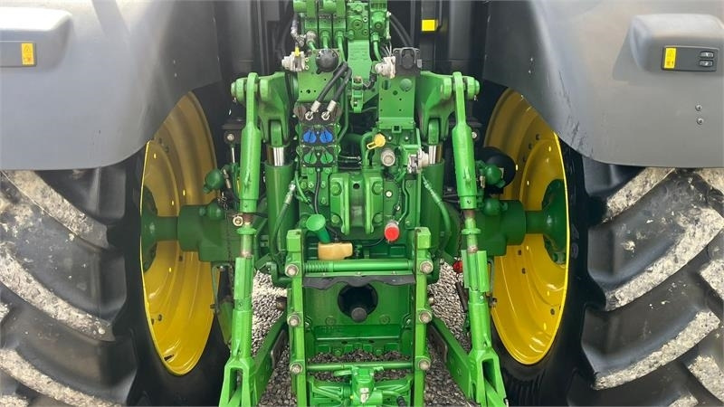 John Deere 6175R Med frontlift og frontPTO samt luft anlæg  - Traktor: slika 5 John Deere 6175R Med frontlift og frontPTO samt luft anlæg  - Traktor: slika 5
