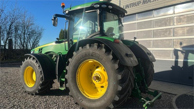 John Deere 8370R Med frontlift og fuld servicehistorik - Traktor: slika 3 John Deere 8370R Med frontlift og fuld servicehistorik - Traktor: slika 3