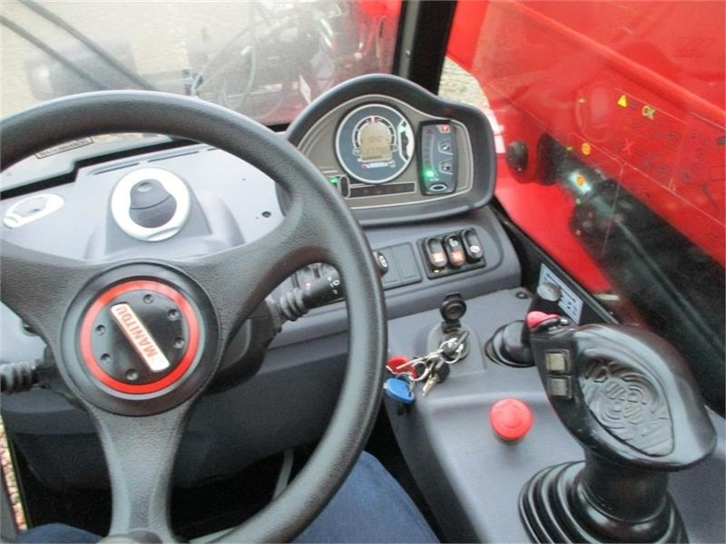 Manitou MT625H Comfort Dansk maskine, med hydrauliske pall - Teleskopski upravljač: slika 5 Manitou MT625H Comfort Dansk maskine, med hydrauliske pall - Teleskopski upravljač: slika 5