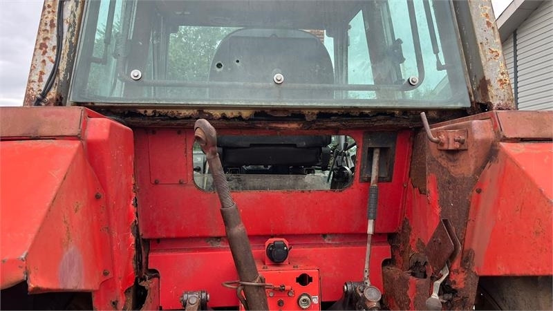 Traktor Massey Ferguson 690 Speedshift med frontlæsser: slika 9