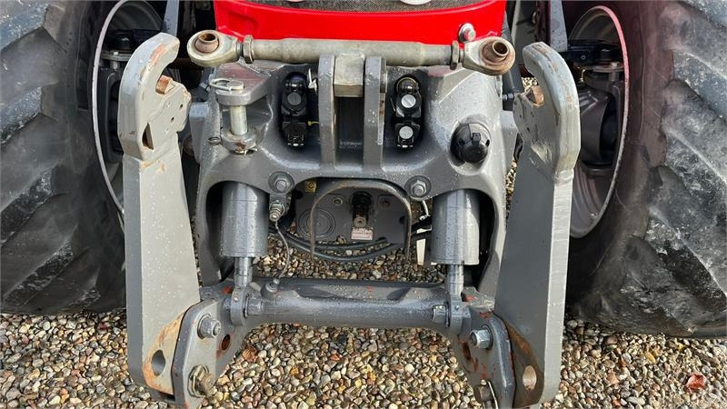 Massey Ferguson 7718 Dyna VT Med frontlift og frontPTO - Traktor: slika 4 Massey Ferguson 7718 Dyna VT Med frontlift og frontPTO - Traktor: slika 4