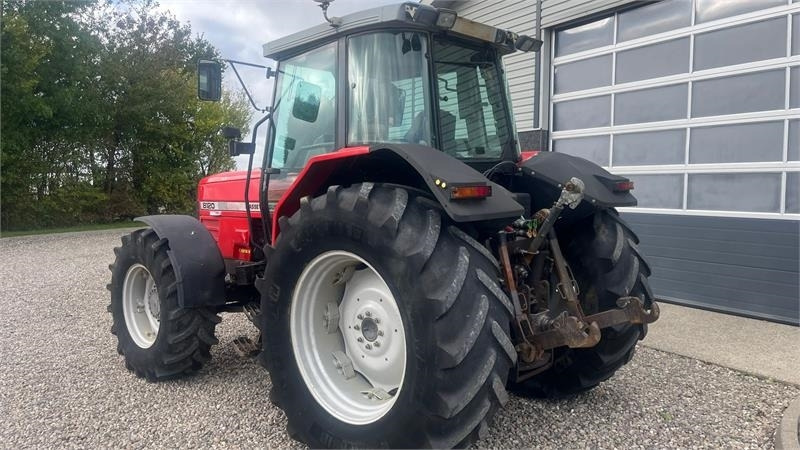 Massey Ferguson 8120 DYNA 4 Med frontlift - Traktor: slika 3 Massey Ferguson 8120 DYNA 4 Med frontlift - Traktor: slika 3
