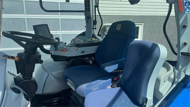 Traktor New Holland T7.270 AC med frontlift og frontlæsser: slika 6