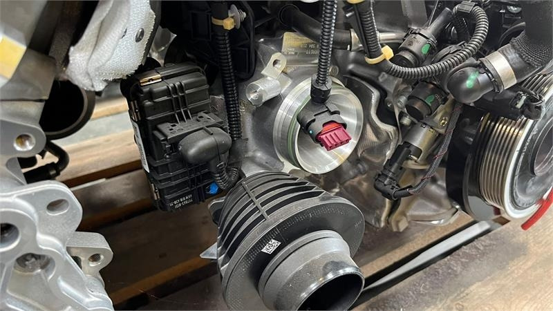 Poljoprivredna mašina BMW Motor B57D30B Fabriks NY komplet motor: slika 15 Poljoprivredna mašina BMW Motor B57D30B Fabriks NY komplet motor: slika 15