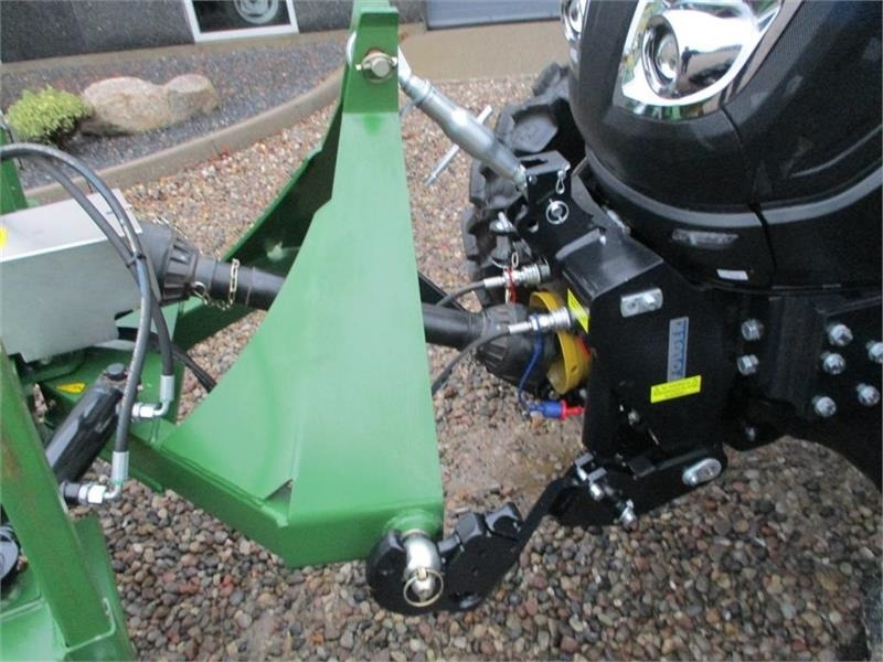 Solis 60 Med frontlift, frontPTO og Thyregod kost - Traktor: slika 4 Solis 60 Med frontlift, frontPTO og Thyregod kost - Traktor: slika 4