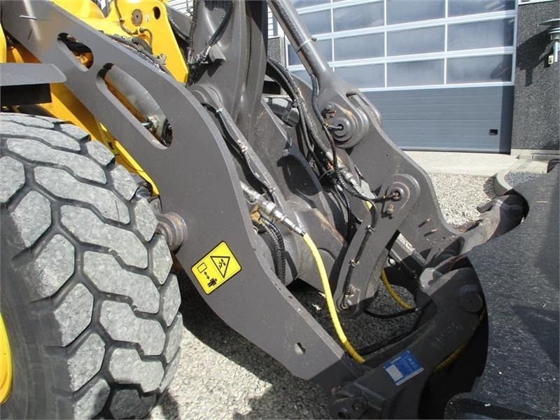 Lizing Volvo L 90 H Årg 9.2021, CDC, BSS, DK-Maskine med fuld V Volvo L 90 H Årg 9.2021, CDC, BSS, DK-Maskine med fuld V: slika 14 Lizing Volvo L 90 H Årg 9.2021, CDC, BSS, DK-Maskine med fuld V Volvo L 90 H Årg 9.2021, CDC, BSS, DK-Maskine med fuld V: slika 14