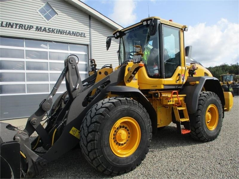 Lizing Volvo L 90 H Årg 9.2021, CDC, BSS, DK-Maskine med fuld V Volvo L 90 H Årg 9.2021, CDC, BSS, DK-Maskine med fuld V: slika 18 Lizing Volvo L 90 H Årg 9.2021, CDC, BSS, DK-Maskine med fuld V Volvo L 90 H Årg 9.2021, CDC, BSS, DK-Maskine med fuld V: slika 18