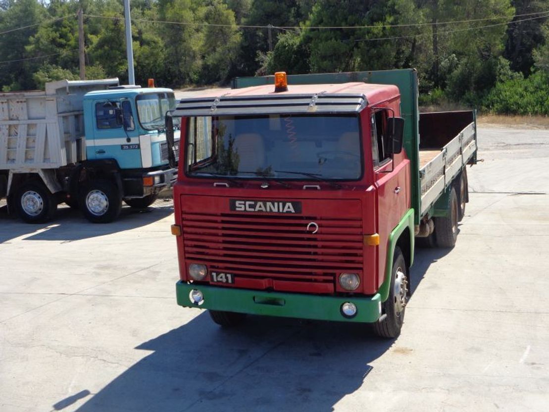 Scania LB141 V8 SCANIA LBS 141 (6X2) V8 - Kamion sa tovarnim sandukom: slika 3 Scania LB141 V8 SCANIA LBS 141 (6X2) V8 - Kamion sa tovarnim sandukom: slika 3