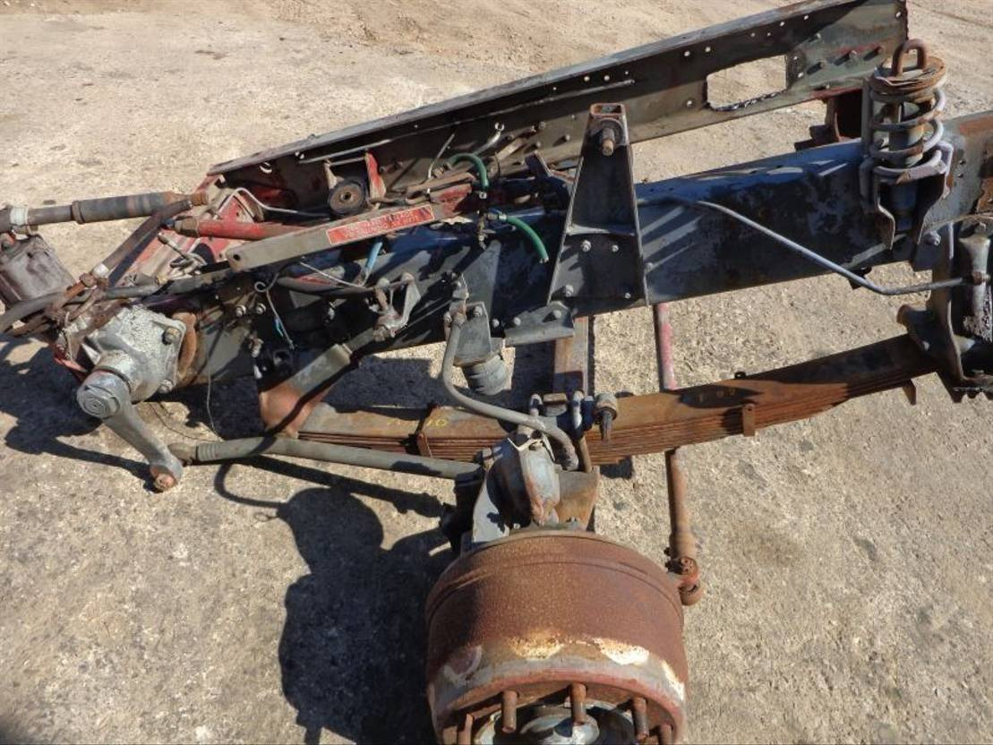 Volvo VOLVO F89 FRONT STEERING SYSTEM - Osovina i delovi za Kamion: slika 3 Volvo VOLVO F89 FRONT STEERING SYSTEM - Osovina i delovi za Kamion: slika 3