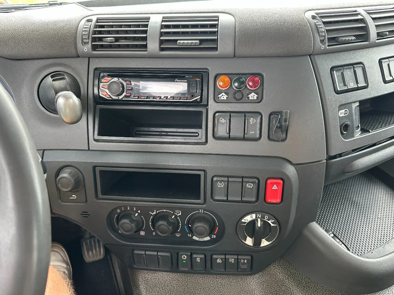 Kamion sa kablovskim sistemom, Kamion sa dizalicom DAF CF 370 EURO6!!6x2!KRAAN/KRAN/KABEL/ABROLLKIPPER!!2014!!: slika 15