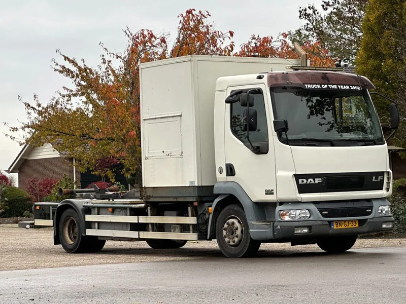 Kamion sa hidrauličnom kukom DAF LF 45 180!! HAAKARM/CONTAINER!!MOBILE WORKSHOP!!: slika 19 Kamion sa hidrauličnom kukom DAF LF 45 180!! HAAKARM/CONTAINER!!MOBILE WORKSHOP!!: slika 19